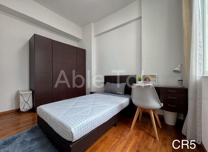 Room (Condo) for Rent in  The Huntington - Image 5